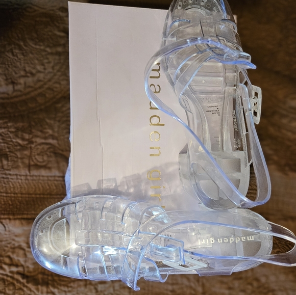 Madden Girl Escape Clear Jelly Sandals size 9 - Picture 3 of 6
